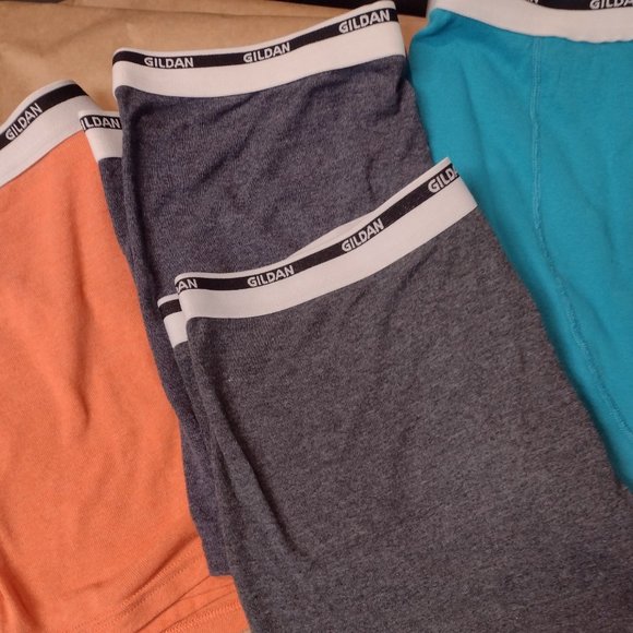 Gildan's Men's Briefs (Bundle) - Picture 2 of 7